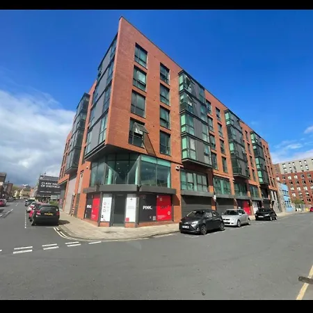 Atlas Residence & Luxury Apartment With City View Sheffield Exterior photo